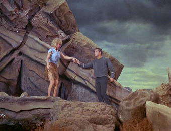Illustration for article titled 20 Science Fiction Characters Who Got Their Legs Back